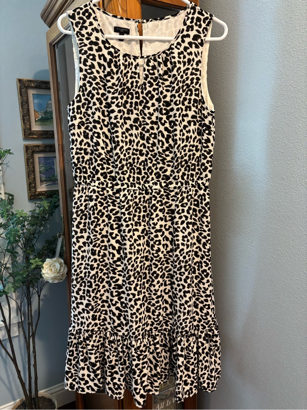 Leopard Print Sleeveless Dress